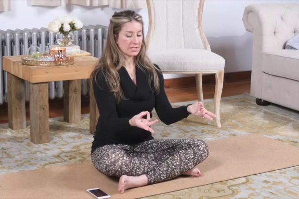 Tanya leads a 10-minute mudra-focused sequence that explores the elements—earth, water, fire, air, and ether—through each finger.